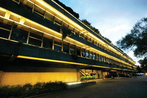 Entrance to Calouste Gulbenkian Foundation. Photo ©Marica Lessa