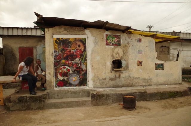 Bonamouti-Deïdo district : project CAIRE, Amandine Braud, Lucas Grandin and Kamiel Verschuren ; photo mural by Malala Andrialavidrazana © Bathilde Maestracci