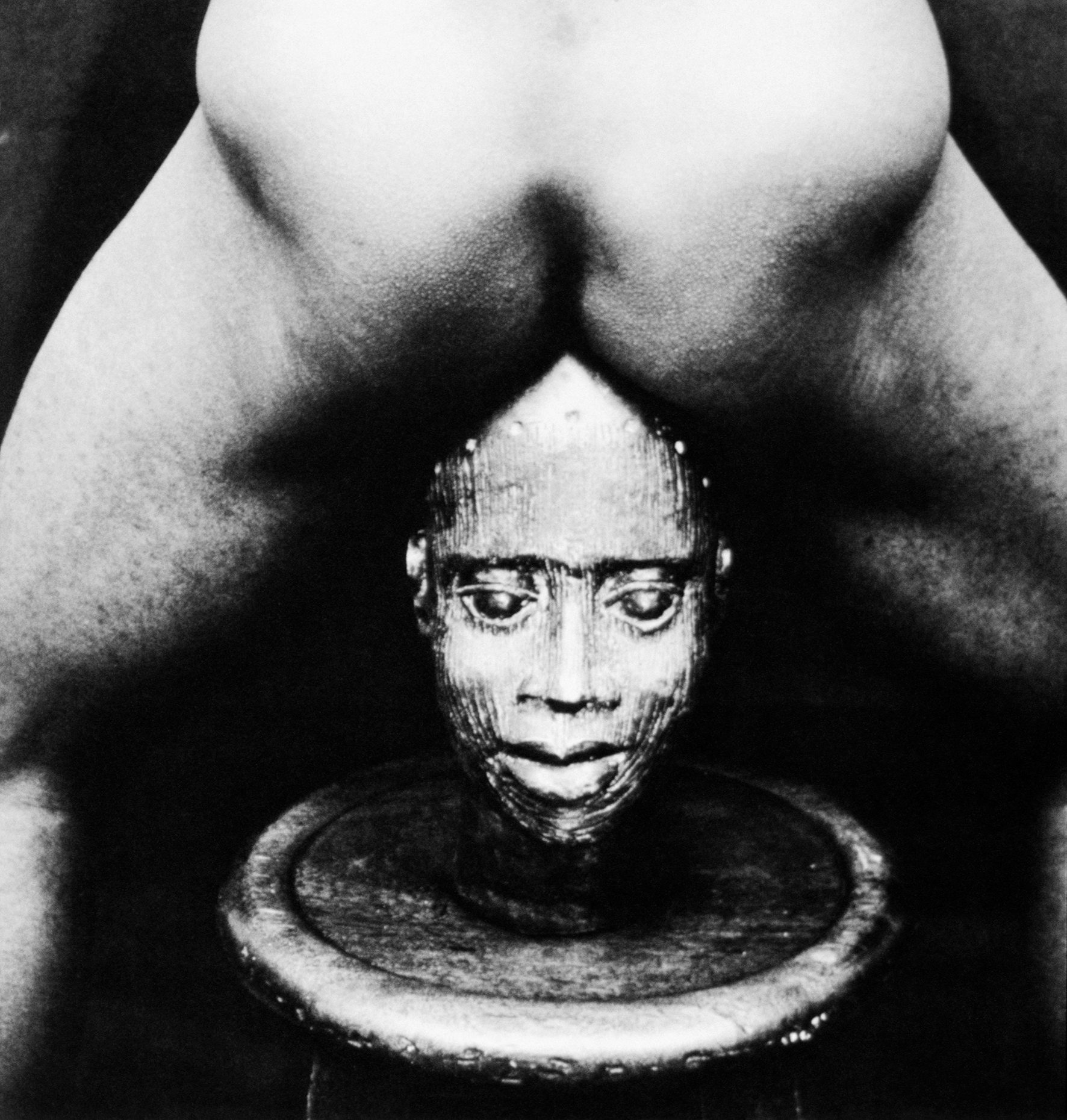 Rotimi Fani-Kayode, Bronze Head, 1987 © Rotimi Fani-Kayode. Courtesy of Autograph ABP