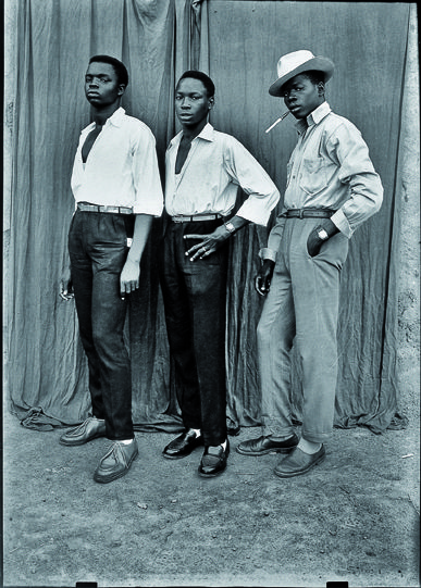 Seydou Keïta. Untitled, 1952-56. Silver print. Contemporary African Art Collection © Seydou Keïta / SKPEAC / photo courtesy CAAC – The Pigozzi Collection, Geneva