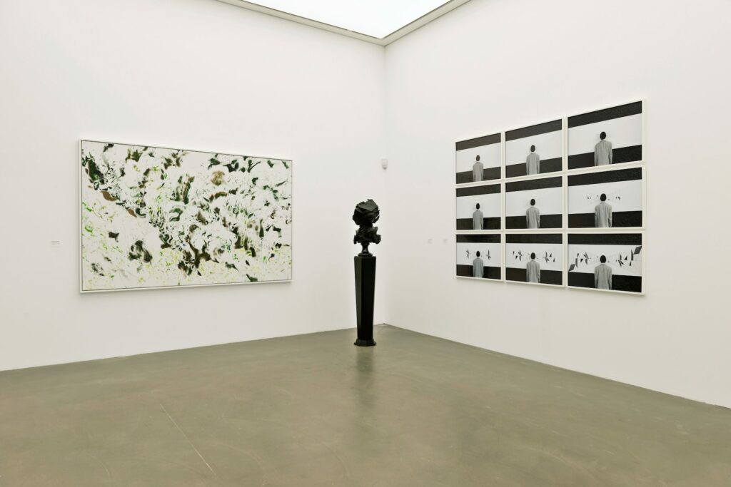 'Exchange', Installation View, courtesy of Galerie Hans Mayer