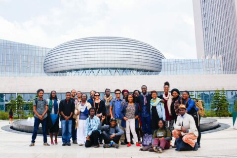 Group photo of Asiko participants and some of the faculty members standing infront of the African Union building in Addis Ababa. Photo: Aron Simeneh