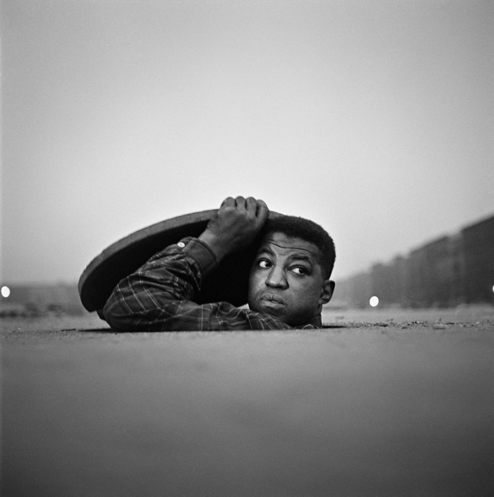 The invisible man, Harlem, New York, 1952 (c) Gordon Parks. Courtesy of and copyright The Gordon Parks Foundation
