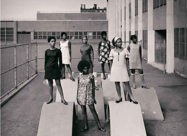 Kwame Brathwaite, Photo shoot at a school for one of the many modeling groups who had begun to embrace natural hairstyles in the 1960s, c. 1966. (detail) Courtesy the artist and Cherry and Martin, Los Angeles.