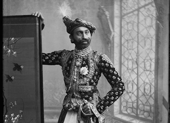 Faswantsinghji Fatehsinghji. London, 1887. By the London Stereoscopic Company. Courtesy of © Hulton Archive/Getty Images, and Autograph ABP