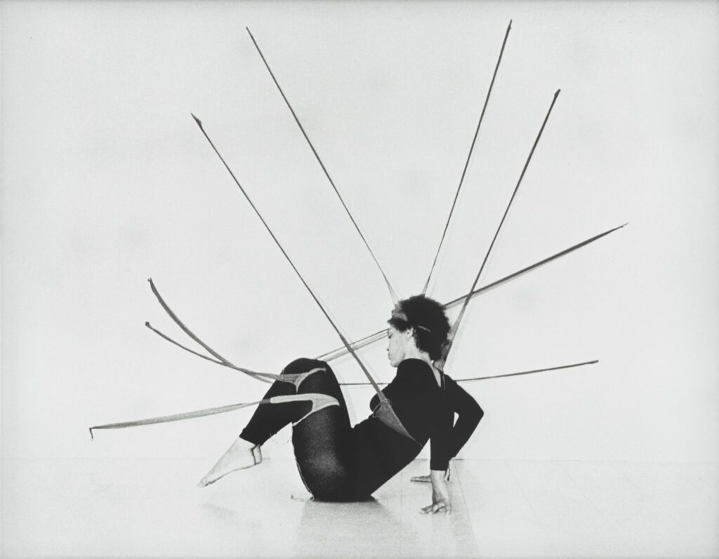 Performance Piece, 1978, Triptych (detail) Performer: Maren Hassinger, Original photo: Harmon Outlaw Lenbachhaus Munich, KiCo Collection © Senga Nengudi 2018