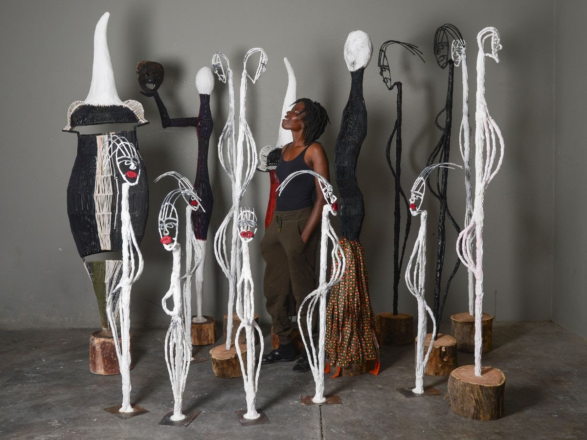 Elisia Nghidishange in her studio, Courtesy of StArt Art Gallery. 