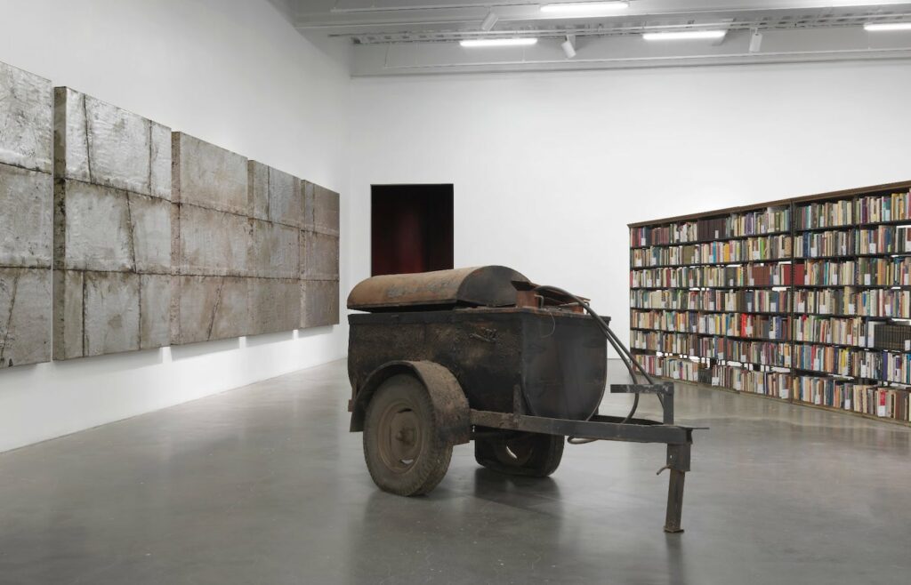 Theaster Gates, Young Lords and Their Traces, Installation View, 2022. Photo by Dario Lasagni, courtesy of the New Museum. All images © Theaster Gates