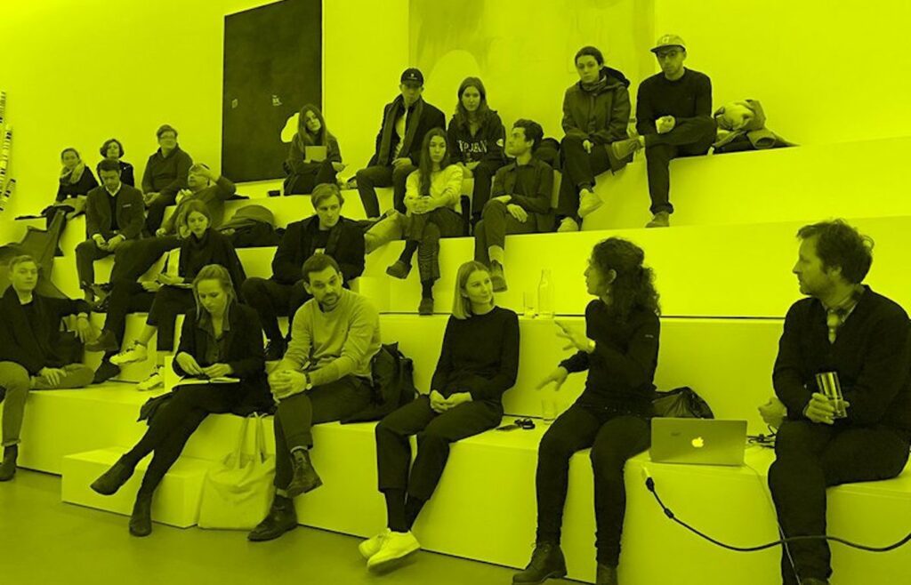 Students in conversation with the artist duo Claire Fontaine at PORTIKUS, 2016. Courtesy of Goethe University Frankfurt